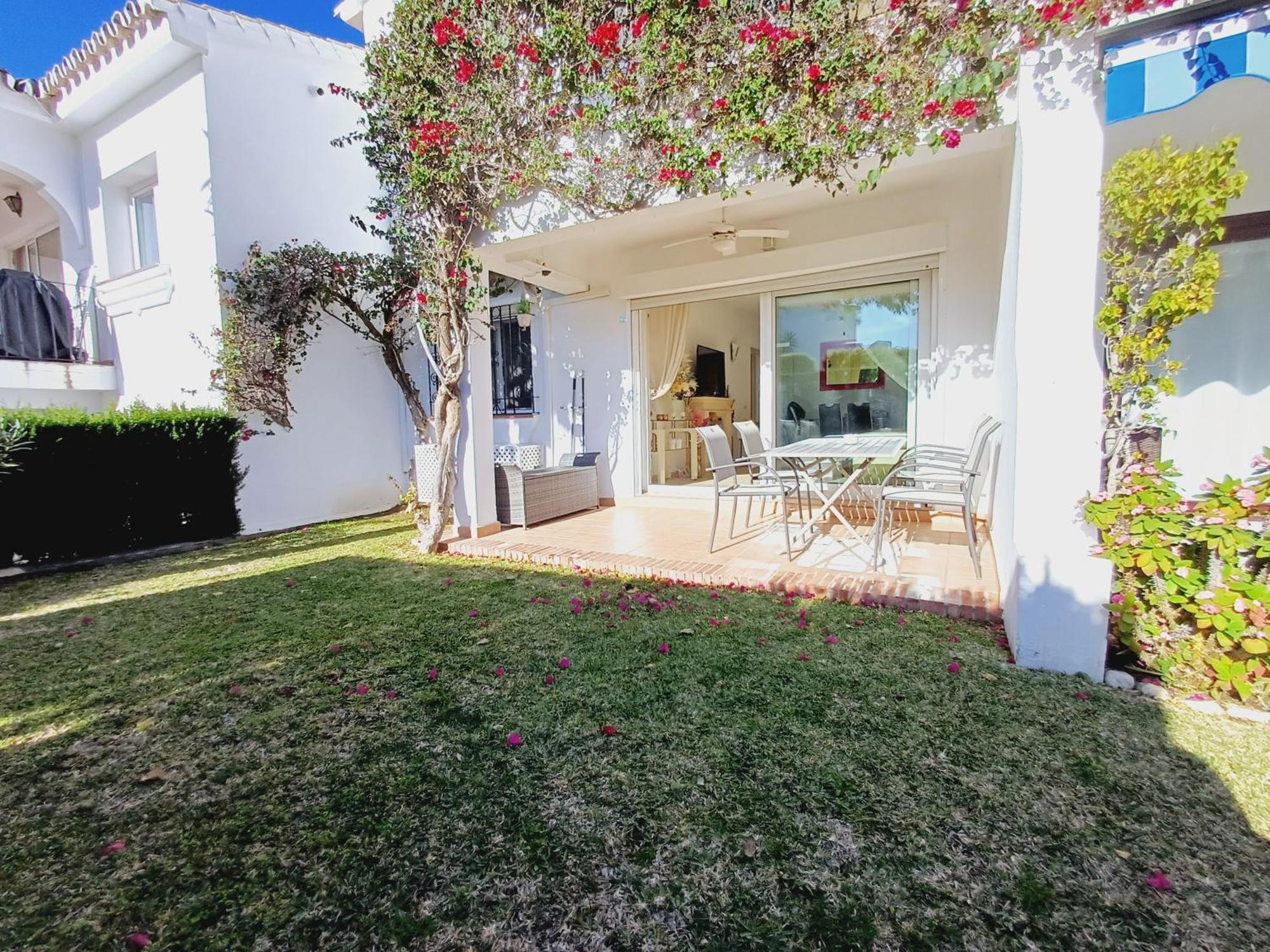 Appartement Le joyau Andalou à Estepona Extérieur photo